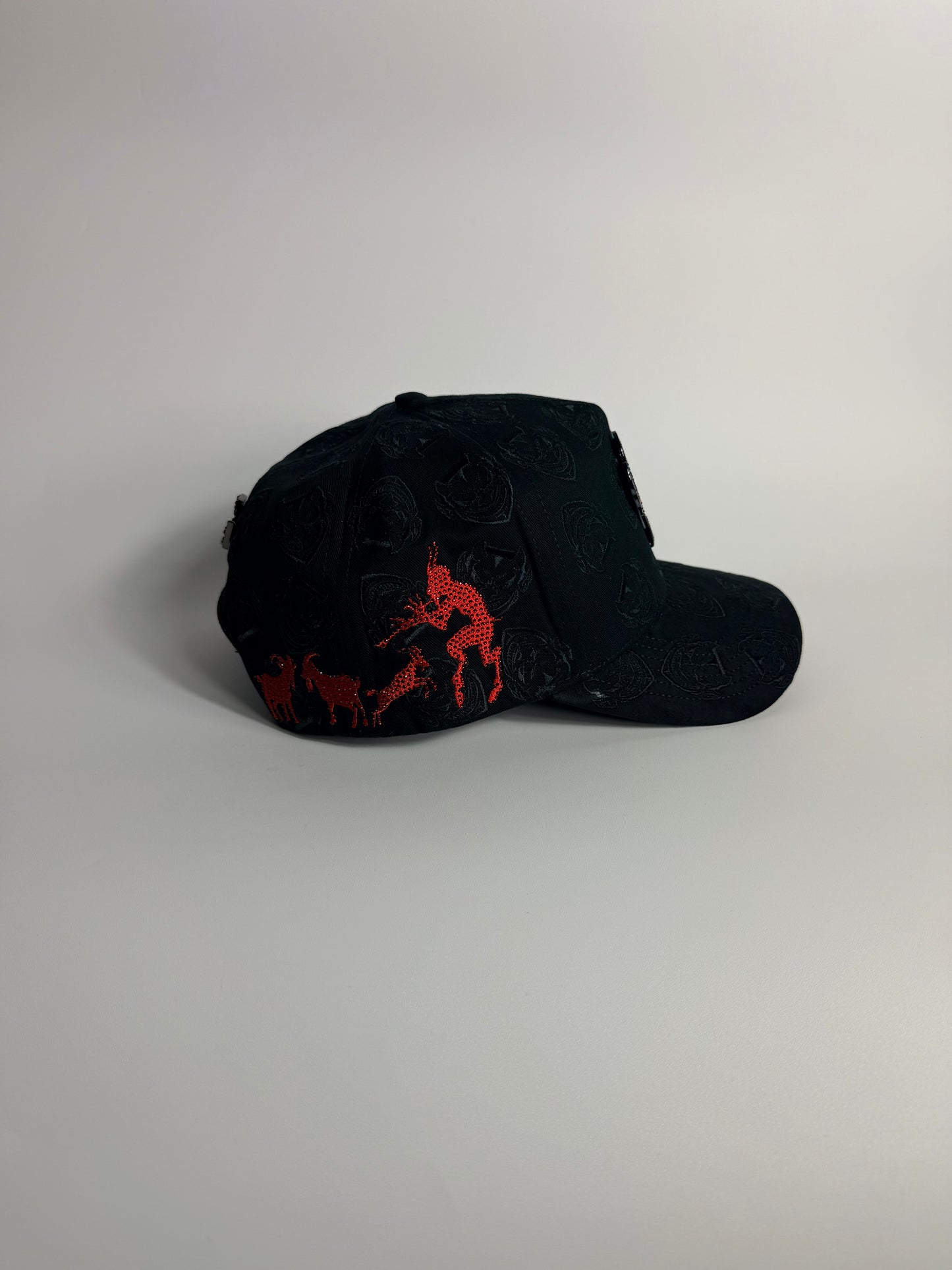.LUCIFER VERSION 2 BLACK SNAPBACK WITH SUEDE BRIM ⚠️PRE ORDER/ PRE VENTA⚠️