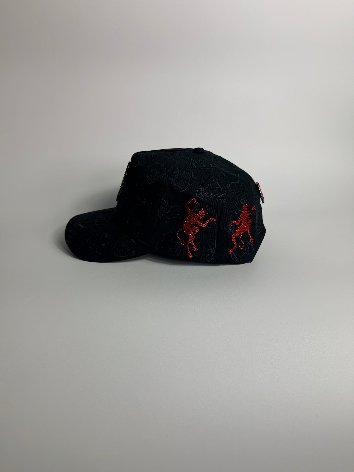 .LUCIFER VERSION 2 BLACK SNAPBACK WITH SUEDE BRIM ⚠️PRE ORDER/ PRE VENTA⚠️