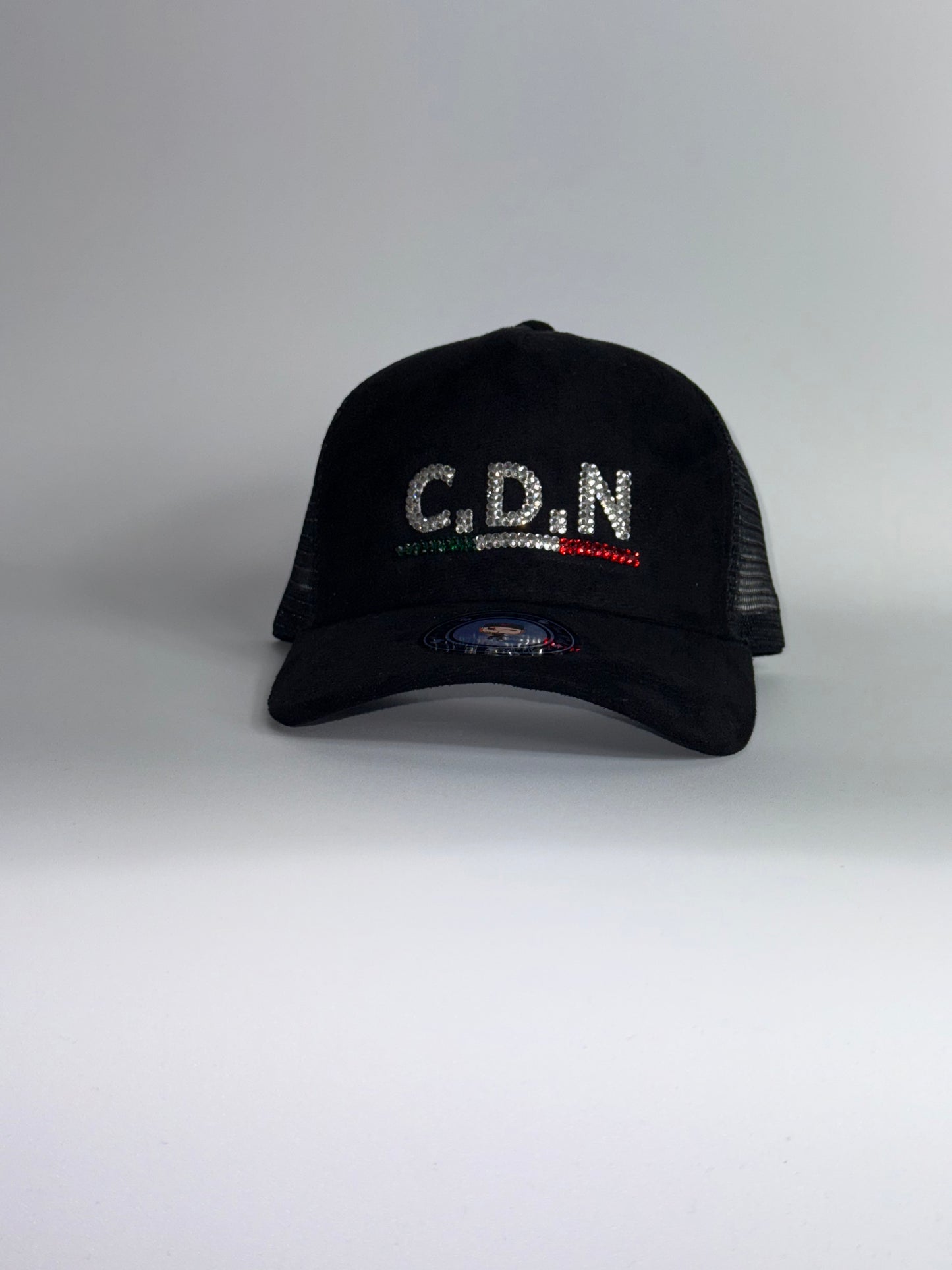 C.d.n adiamantada black suede trucker hat