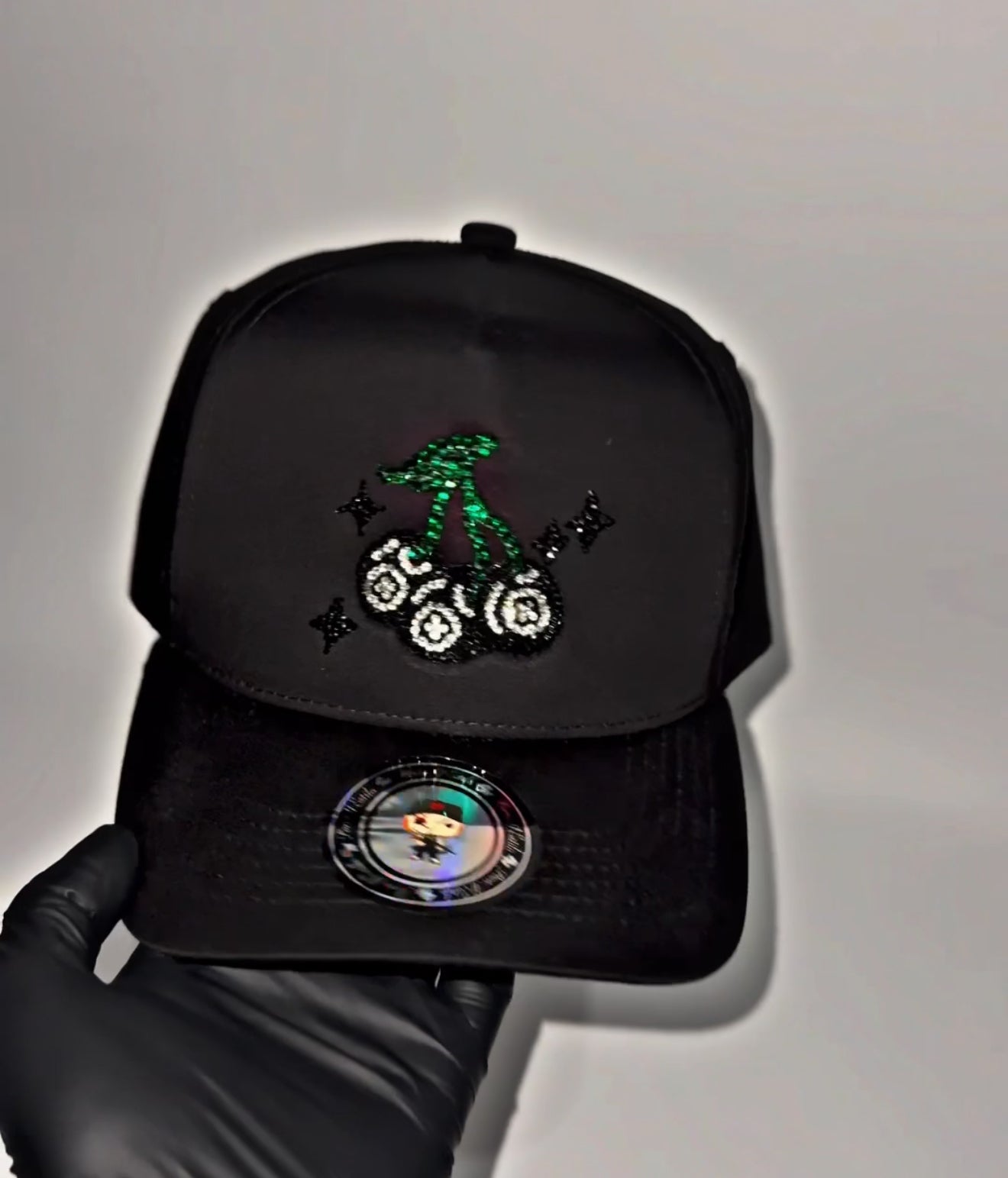 Black cherry adiamantada balck snapback