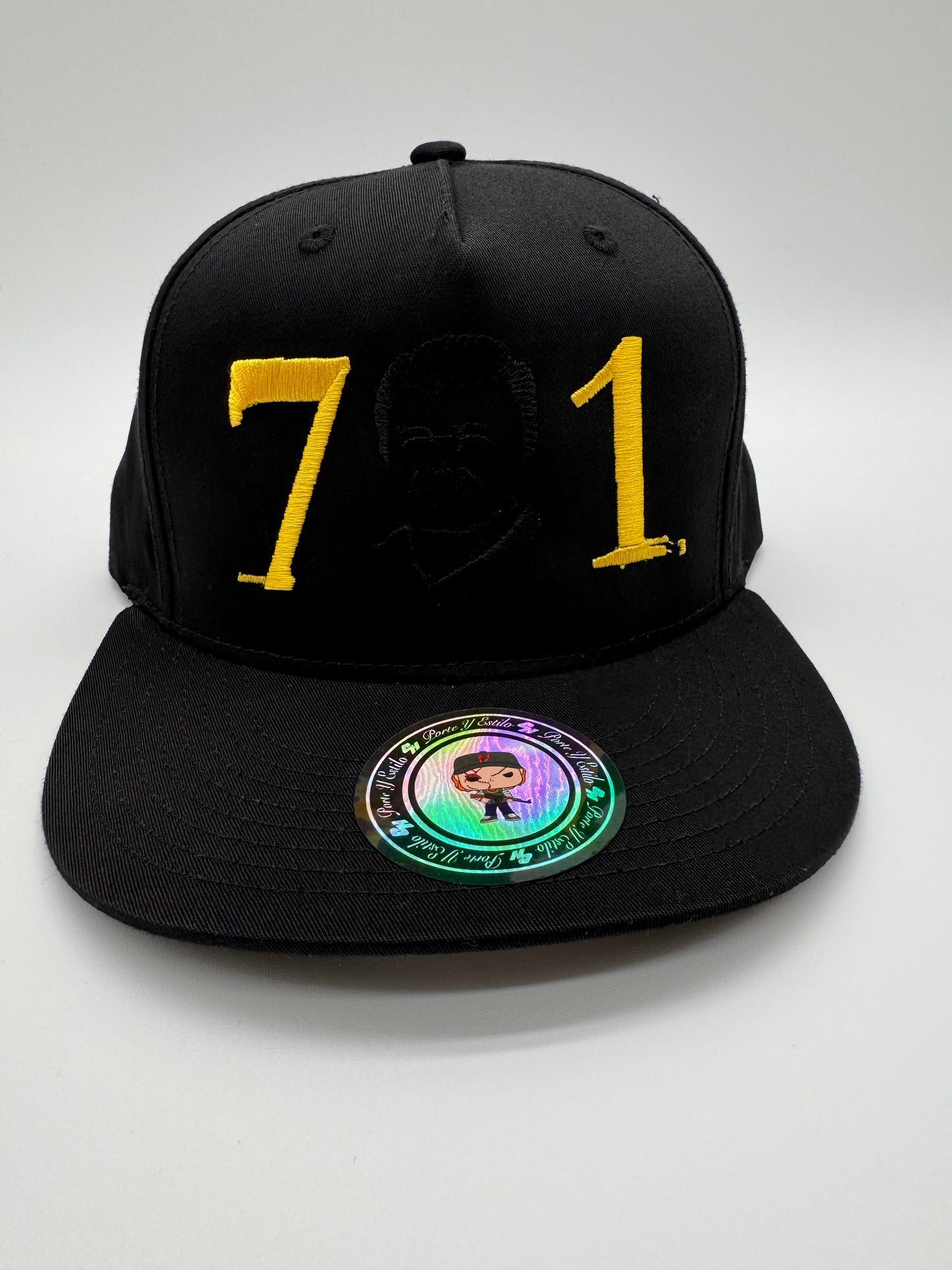 El 7π¨π½βπ¦°1 black snapback