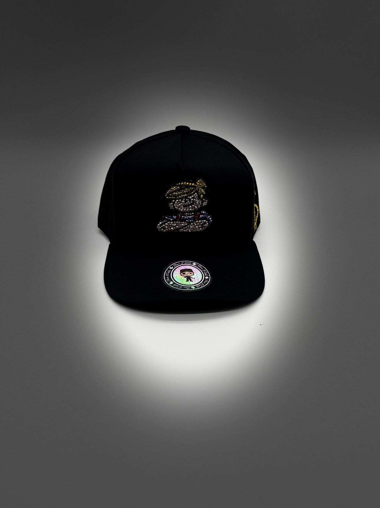 Dennis the menace adiamantada black snapback