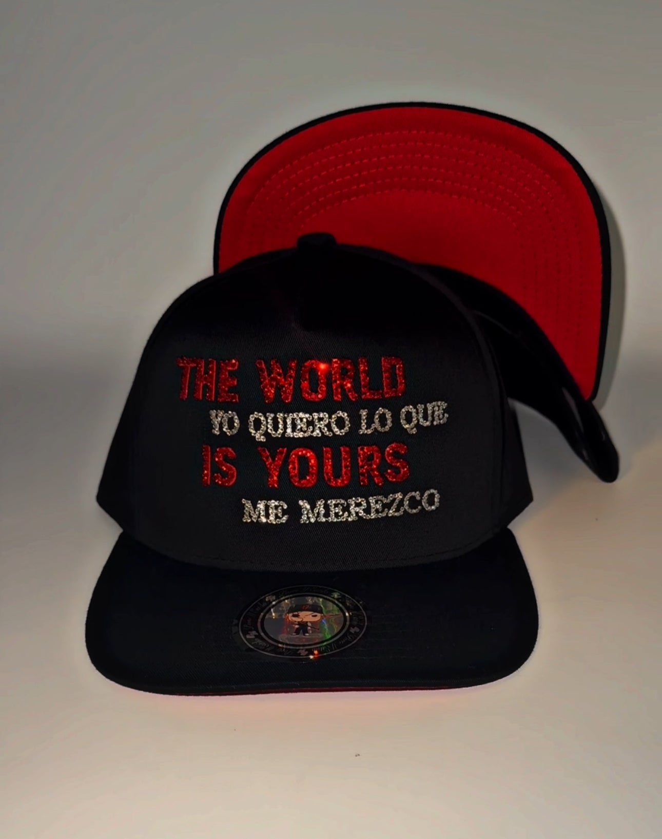 The world is yours adiamantada suela roja SnapBack