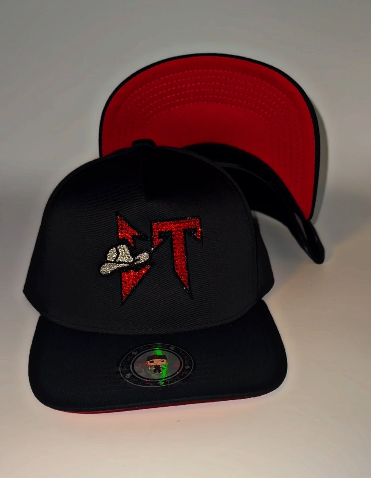 Ct sombrero adiamantada suela roja SnapBack