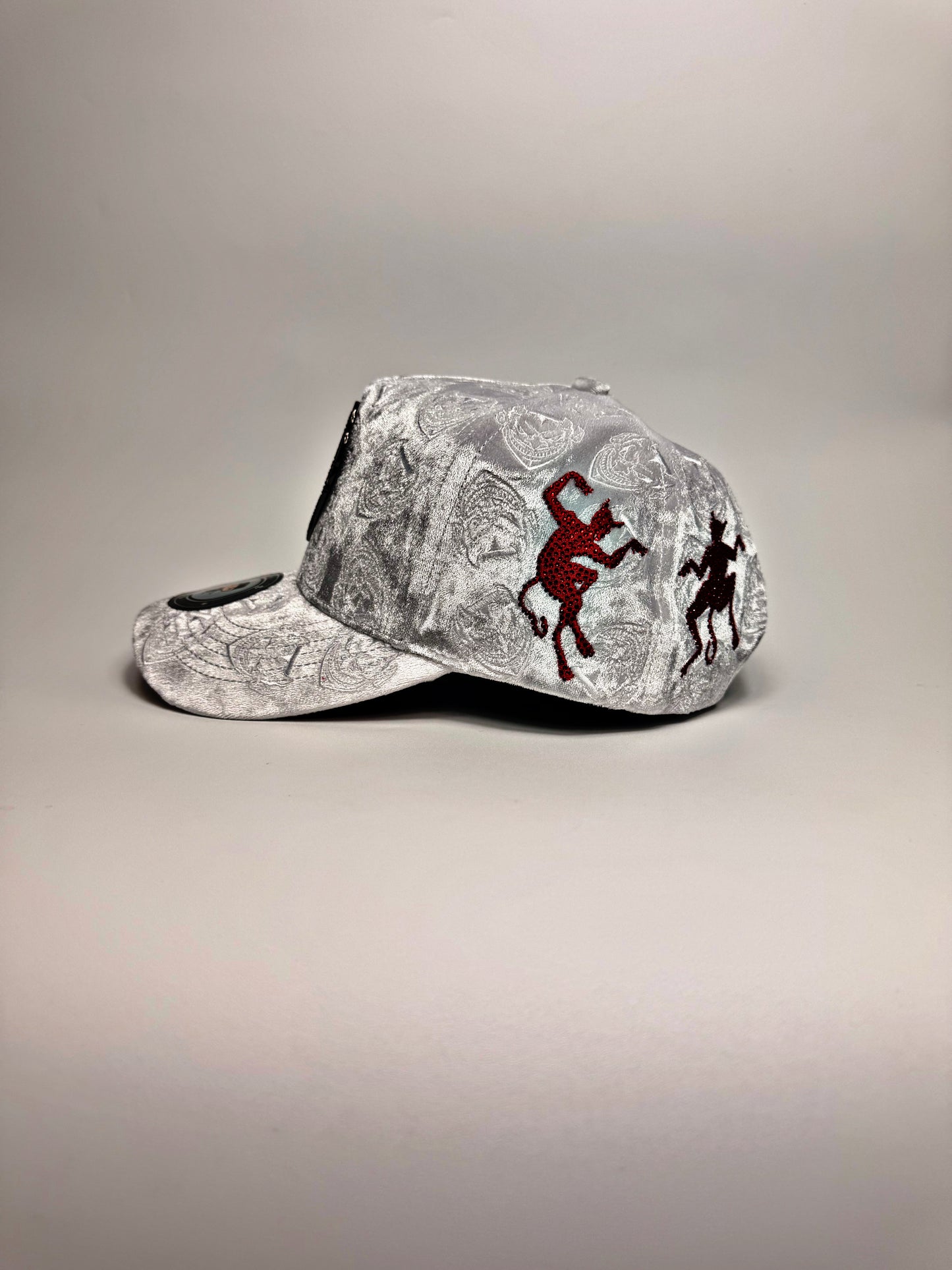 .LUCIFER V2 White Velvet Snapback ‼️Pre Order/Pre Venta‼️⚠️READ DESCRIPTION⚠️