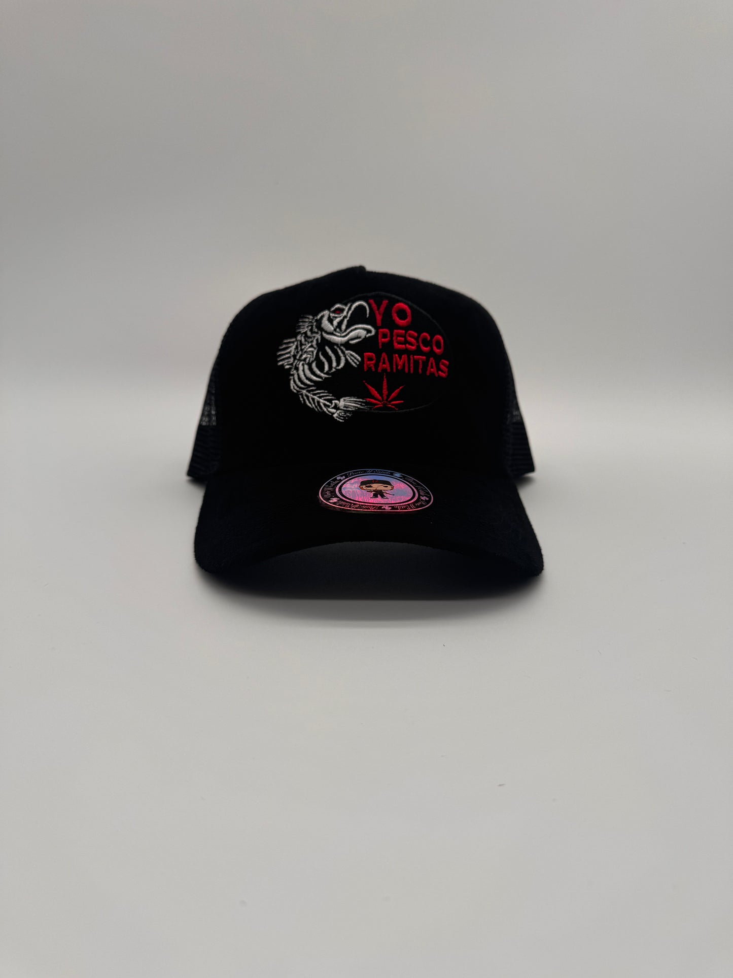 Yo pesco ramitas black suede trucker hat