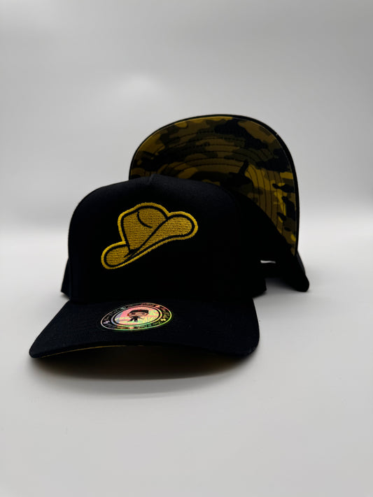 El sombrero amarillo snapback with yellow camo under visor